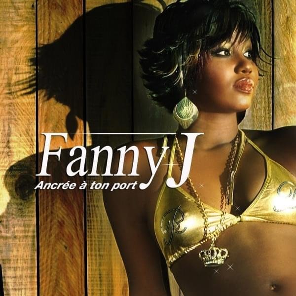 Fanny J lors de sa révélation avec Ancrée à ton port